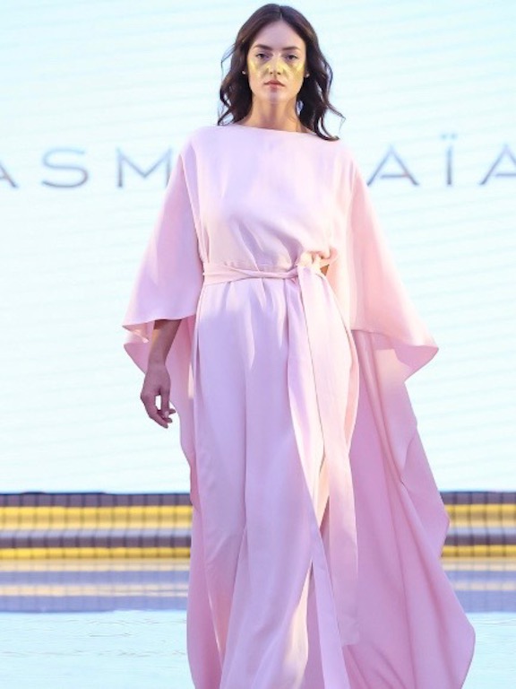 تصاميم اسمارايا في أسبوع الموضة العربي