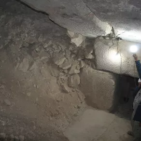 اكتشاف 8 غرف غامضة داخل هرم ساحورا عمرها 4400 عام  - credits to uni-wuerzburg.de/aktuelles Bild: Mohamed Khaled / Uni Würzburg)