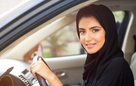 "الشورى" يوافق على وضع "متبرعة بالأعضاء" على رخصة قيادة النساء