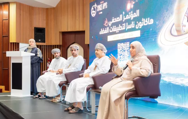 سلطنة عمان تستضيف "هاكاثون ناسا لتطبيقات الفضاء". الصورة من حساب جامعة التقنية والعلوم التطبيقية على منصة x
