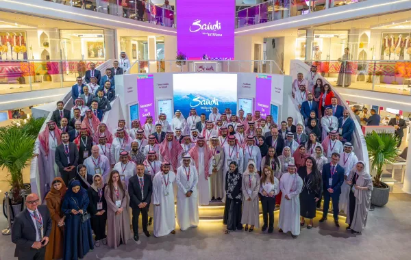 الهيئة السعودية للسياحة تشارك في معرض "سوق السفر العربي" في دبي