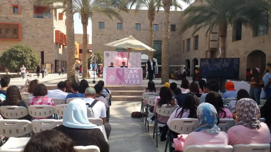 أول فعالية عن الصحة تقيمها الجامعة الأمريكية في القاهرة
