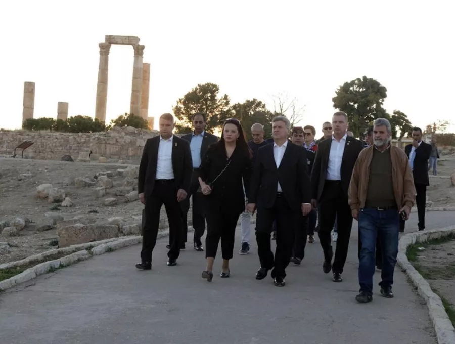 الرئيس المقدوني يزور جبل القلعة.jpg