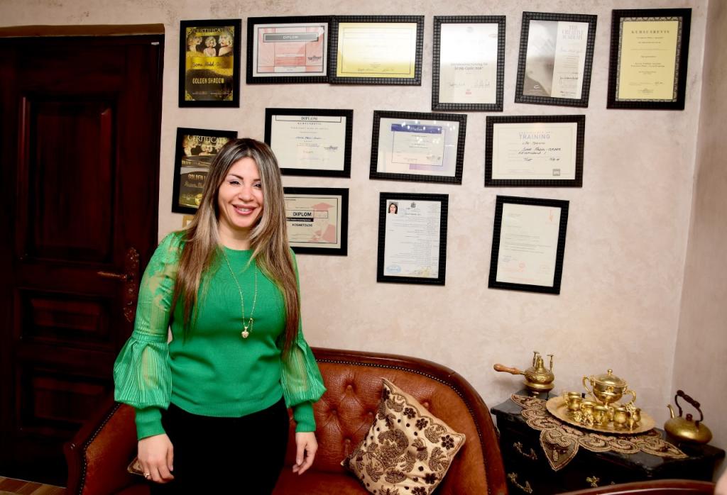 فلسطينية تنقل خبرتها في التجميل من ألمانيا إلى المغرب   مجلة سيدتي
