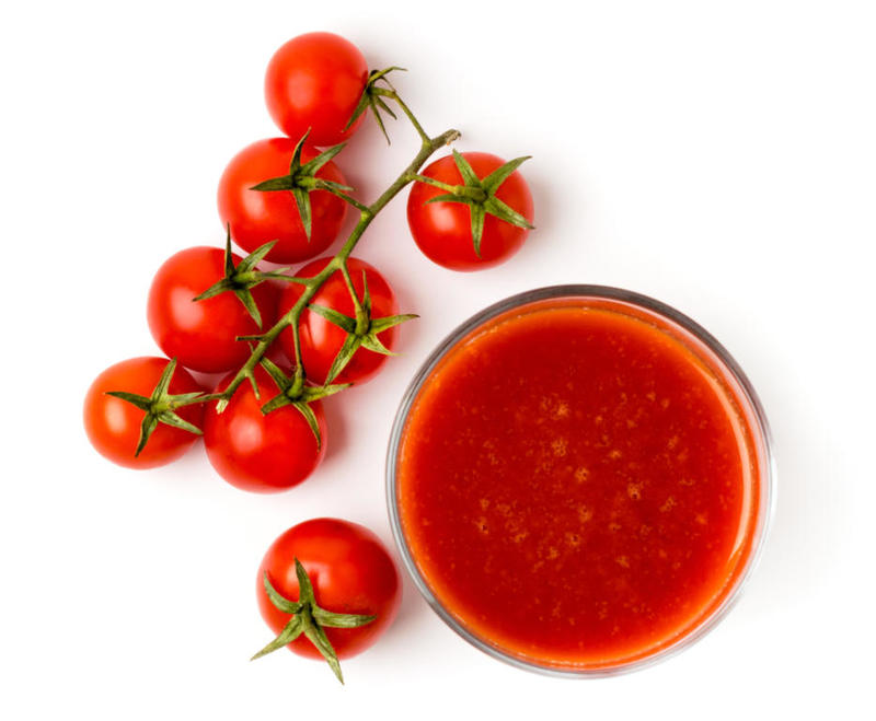 خلطة الشوفان وعصير الطماطم