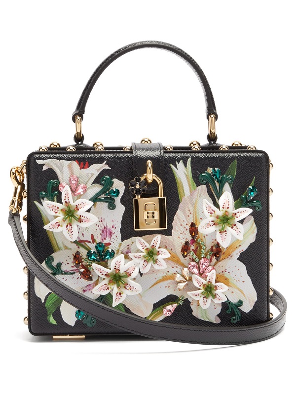 حقيبة بتصميم صندوق مزينة بنقشات ملونة من Dolce and Gabbana