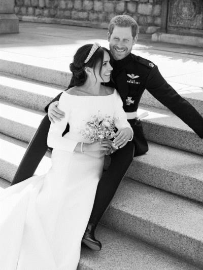 الصور الرسمية للزفاف الملكي