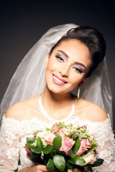عناوين صالونات الشعر والمكياج للعروس في الرياض