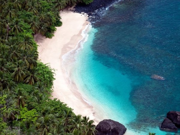 6 جزر سياحية لا يمكن تصديق جمالها حتى رؤيتها 