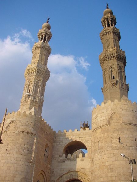صور السياحة في القاهرة بين الماضي والحاضر