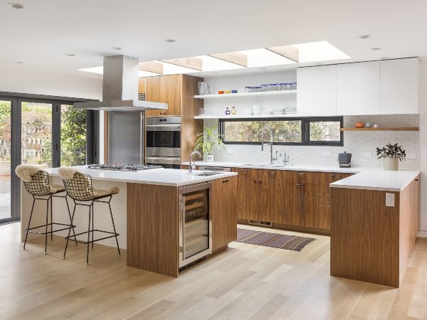 portland-based-pastry-chef-andrea-nicholas-purchased-a-1953-midcentury-ranch-whose-2500-square-feet-needed-a-lot-of-tlc-nicholas-hired-architect-risa-boyer-to-design-the-renovation-which-involved-opening-up-the-kitch.jpg