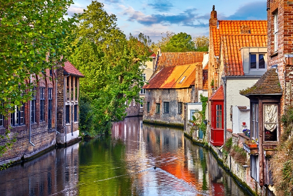 السياحة في بلجيكا: أماكن تاريخية مغرية
