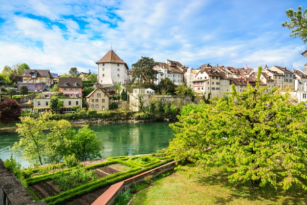السياحة في سويسرا: برن لرحلة ترفيهية وثقافية