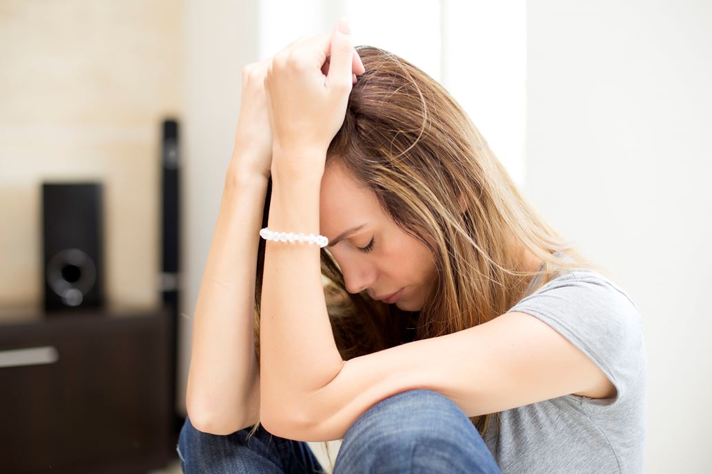 مجموعة من الأعراض خلال فترة طويلة تشي بوجود الاكتئاب