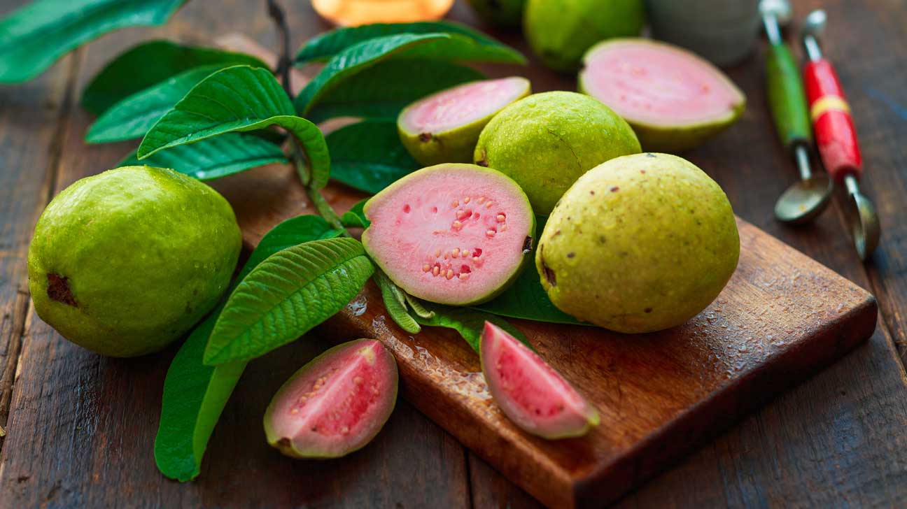 فوائد الجوافة في تعزيز الجهاز المناعي