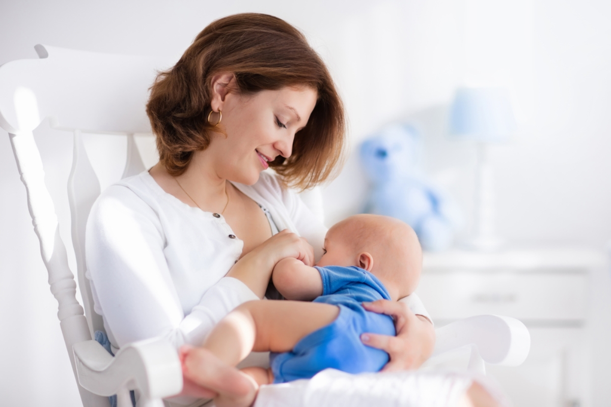 صعوبة الرضاعة عند حديثي الولادة