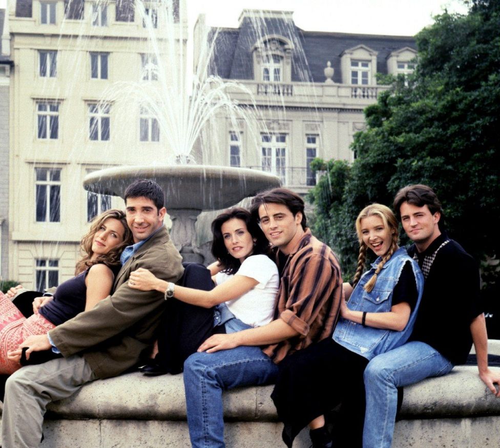أبطال مسلسل Friends- الصورة من حساب Friends Reunion  على تويتر-