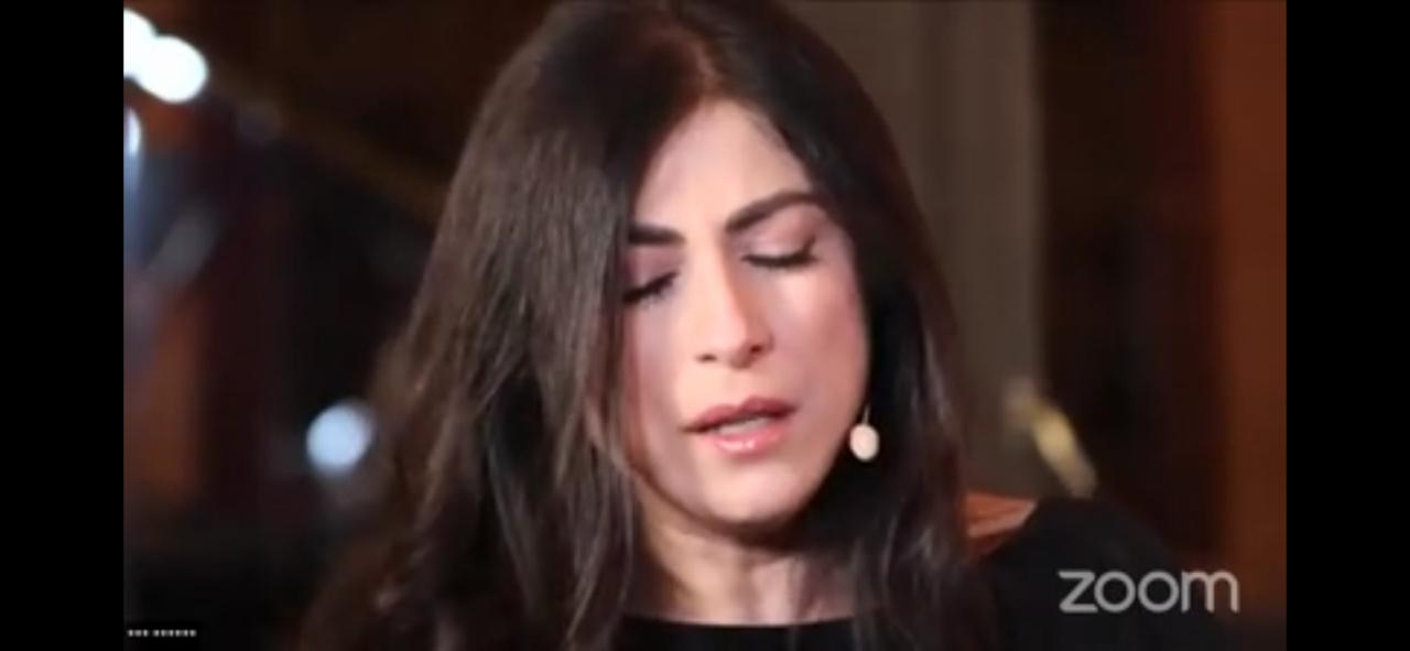 لقطة من البث المباشر لحفل "باقة حبّ" أثناء أداء د. هبة قواس" أحدث أعمالها من أرسل"
