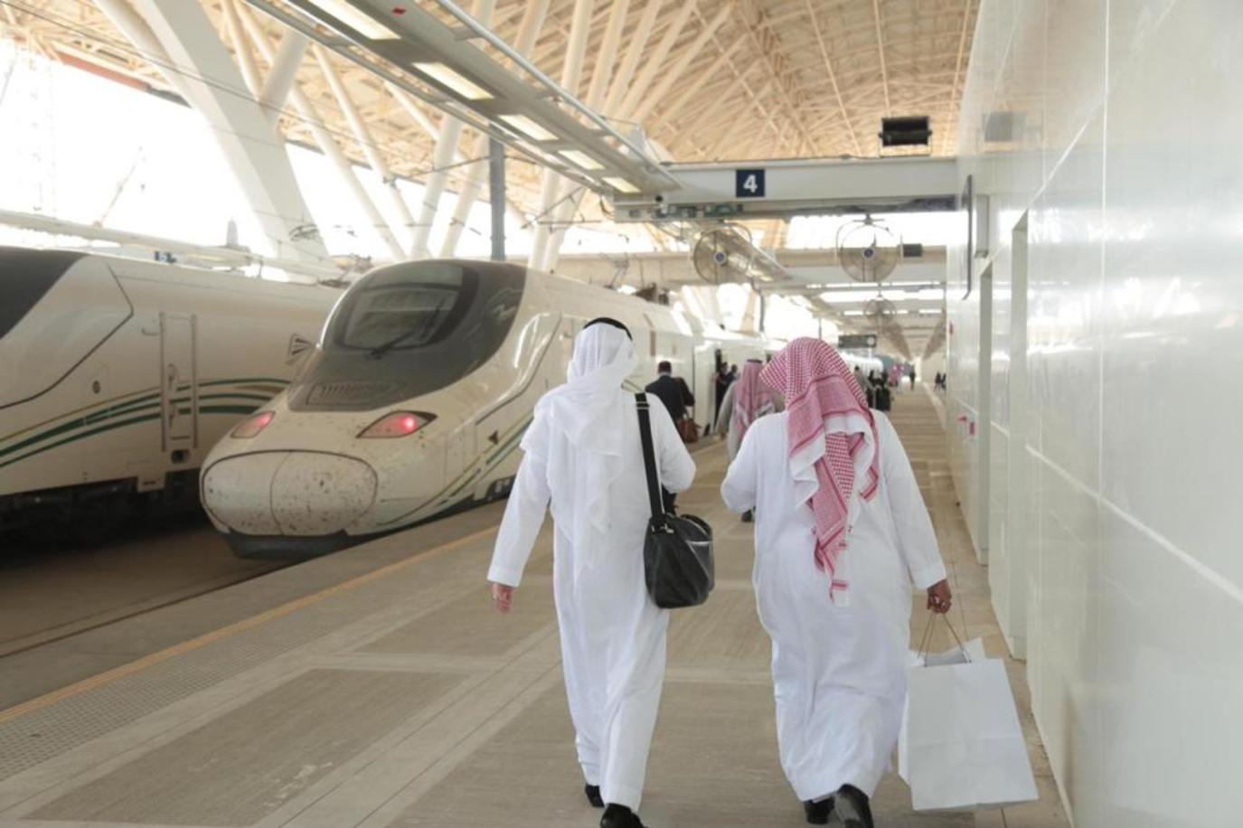 عبدالعزيز مطار محطة القطار الملك السعودية: ضم