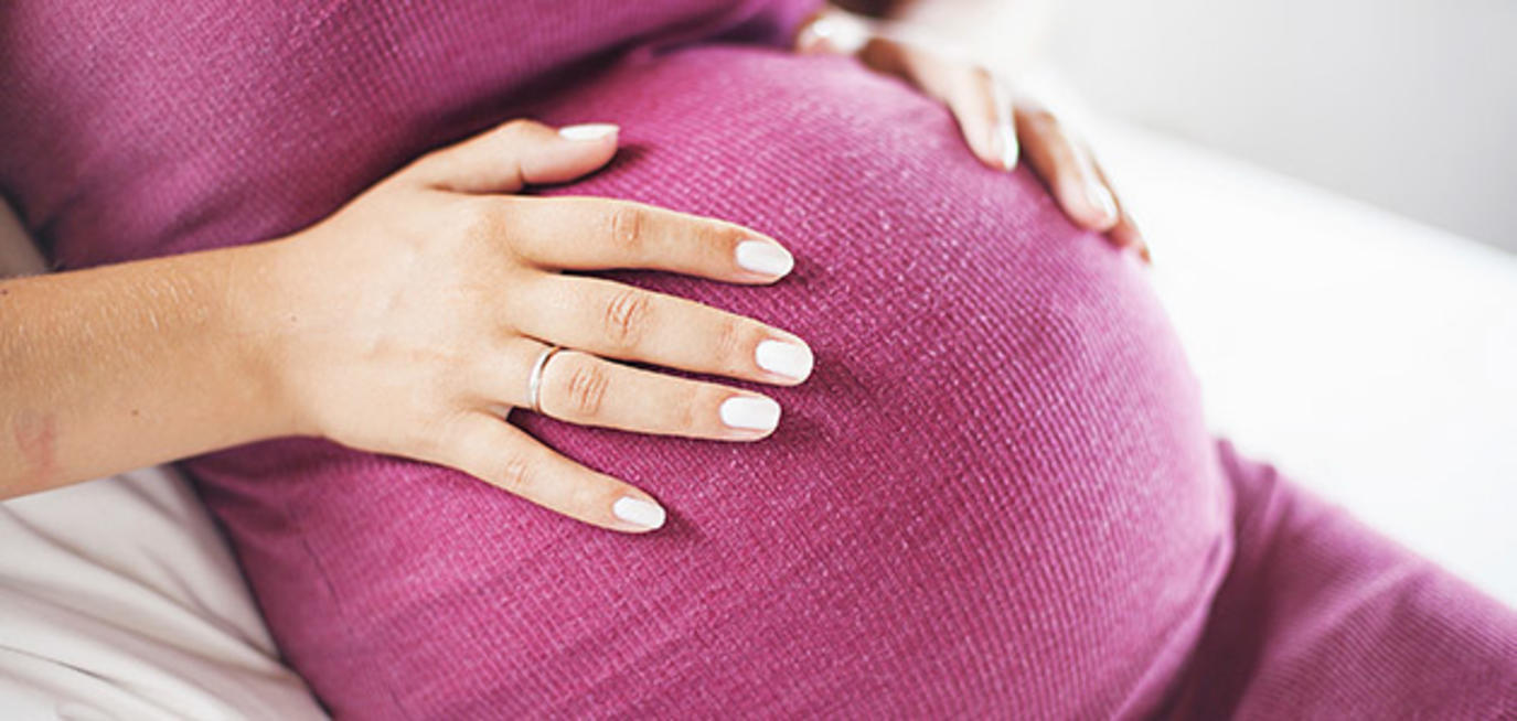 افرازات بيضاء للحامل