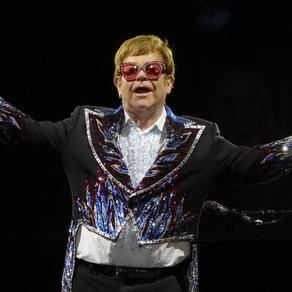   Elton John on November 01, 2022 in Las Vegas, Nevada. Ethan Miller / GETTY IMAGES NORTH AMERICA / Getty Images via AFP