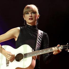  Taylor Swift at Ryman Auditorium on September 20, 2022 in Nashville, Tennessee.  Terry Wyatt / GETTY IMAGES NORTH AMERICA / Getty Images via AFP