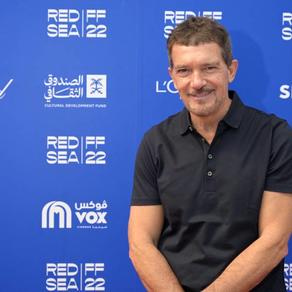 ] Antonio Banderas poses for a picture before an in-consversation session on the 8th day of the Red Sea International Film Festival (RSIFF), in Jeddah, Saudi Arabia, on December 8, 2022. AMMAR ABD RABBO / Red Sea Film Festival