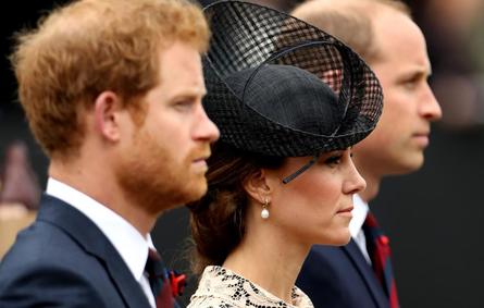 الأمير وليام وزوجته وشقيقه في زيارة إنسانية إلى لندن