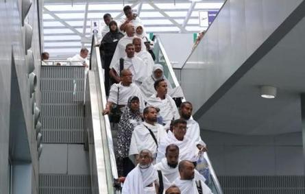وصول مليون حاج من 120 جنسية عبر مطار الملك عبدالعزيز