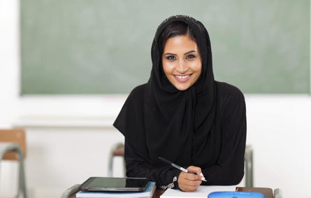 تدريب المعلمين على تدريس الفلسفة للطلاب والطالبات في السعودية