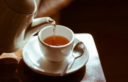 فوائد الشاي على المسنين لا يمكن توقعها !