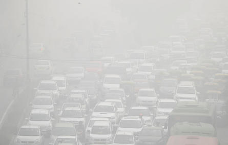 العاصمة نيودلهي تتعرض لأسوأ موجة تلوث هواء منذ بداية العام