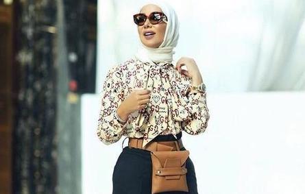 المدونة جمال النجادة تصدم متابعيها: ملاييني بفضلكم ولولاكم لما ارتديت السوليتير
