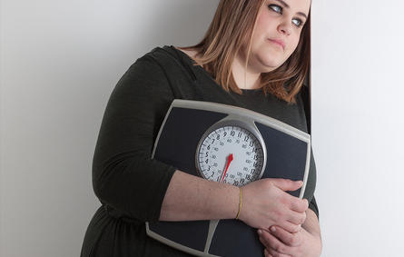فيروس كورونا: زيادة الوزن والسمنة عوامل خطر للعدوى الشديدة