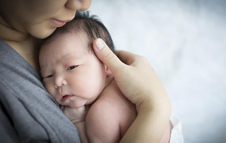 متلازمة سانديفر عند الرضع: الأعراض والأسباب والعلاج
