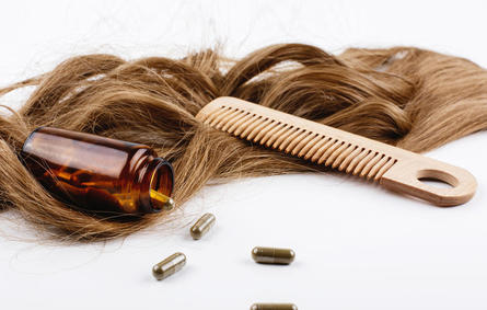 متى عليك اللجوء الى فيتامينات الشعر وفقاً للخبراء؟ 