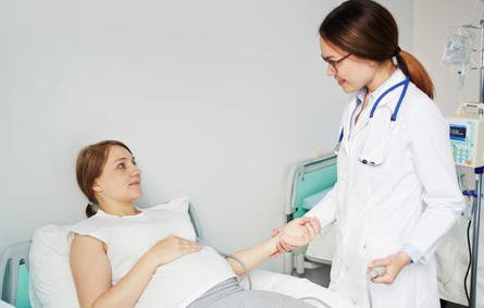 مضاعفات يجب أن تعرفها النساء أثناء الحمل