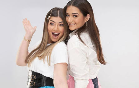 ليلى زاهر وشقيقتها ملك - الصورة من حسابها على انستغرام
