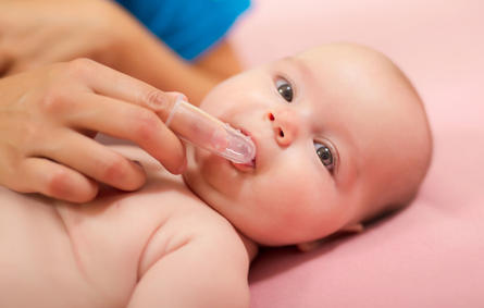 أسباب فطريات الفم عند الرضع 