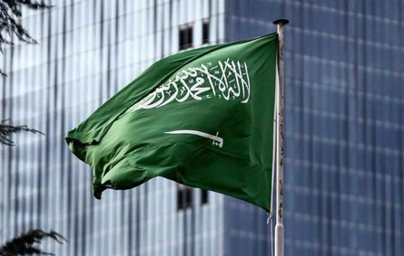 السعودية الأولى عربيا في مؤشر السعادة 2021