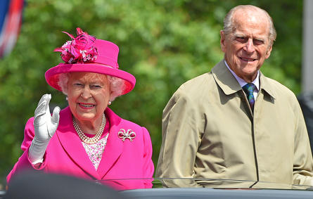  الملكة إليزابيث ستدخل فترة حداد لمدة 8 أيام على زوجها الأمير فيليب 