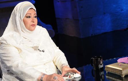 عفاف شعيب بالفيديو: سأخلع حجابي وأنا "نازلة القبر"