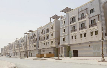 جمعية إخاء تسلم 339 أسرة سعودية وحدات سكنية جاهزة