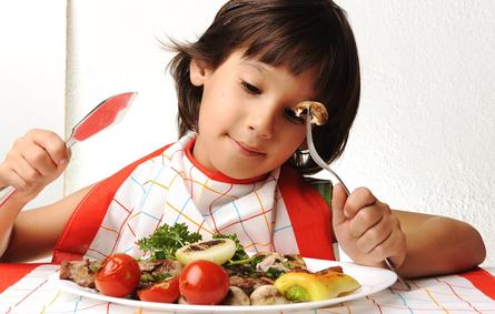 10 نصائح غذائية لصحة أفضل لطفلك في عيد الأضحى المبارك