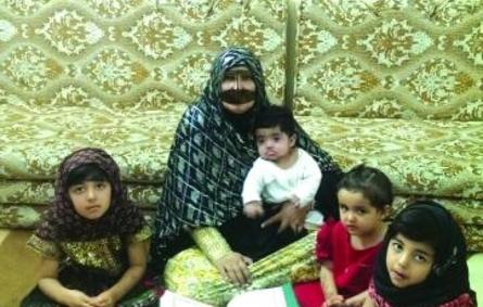 إماراتية عمرها 53 عاماً تقهر الأمية وتفوز بجائزة حمدان التعليمية
