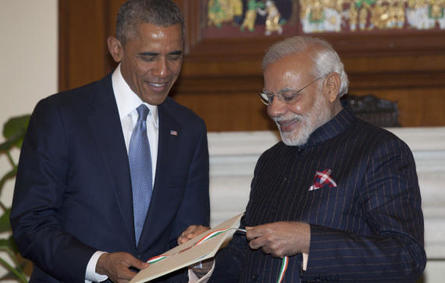 بدلة رئيس الوزراء الهندي تدخل موسوعة غينيس للأرقام القياسية