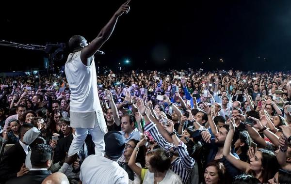 Akon  في الليلة السادسة من موازين