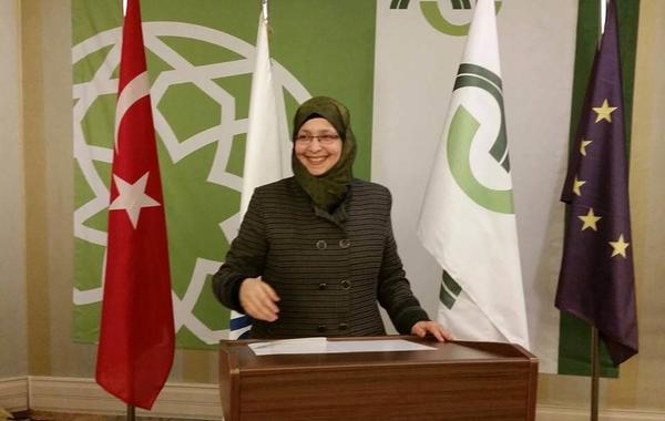 أول عربية مسلمة في برلمان ميلانو