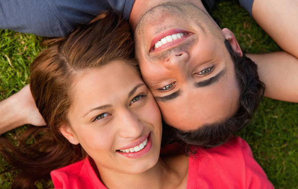 للزوج: 10 طرق لإبقاء شريكتك سعيدة