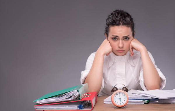 5 أمور تساعدك للتغلب على شعور الملل أثناء العمل